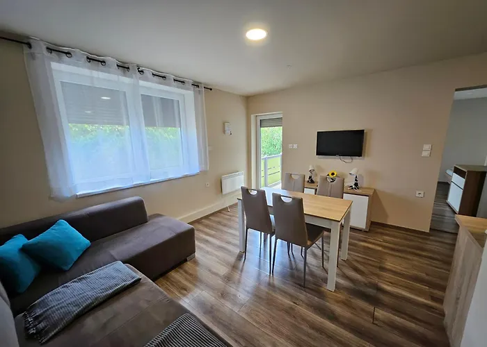 Baberkak Vendeghaz Hotel de apartamente Balatonfüred
