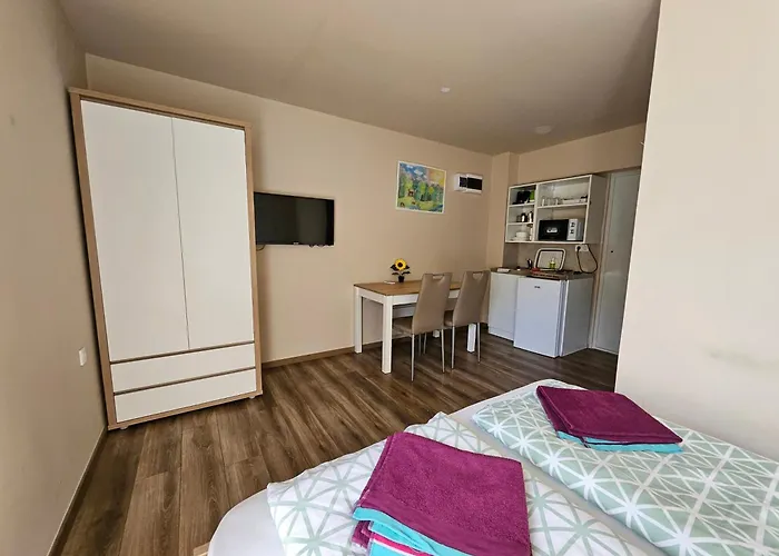 Apart Otel Baberkak Vendeghaz 3*